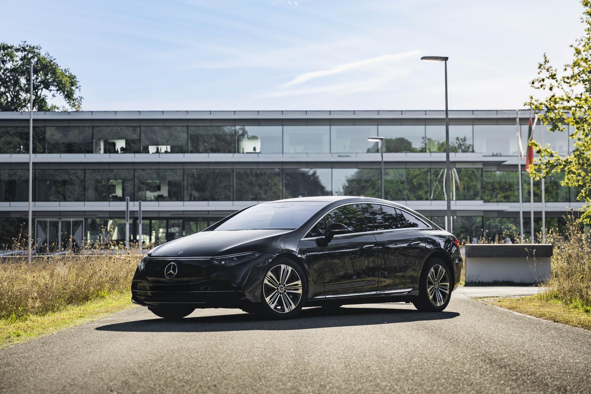 Mercedes-Benz EQS 450+