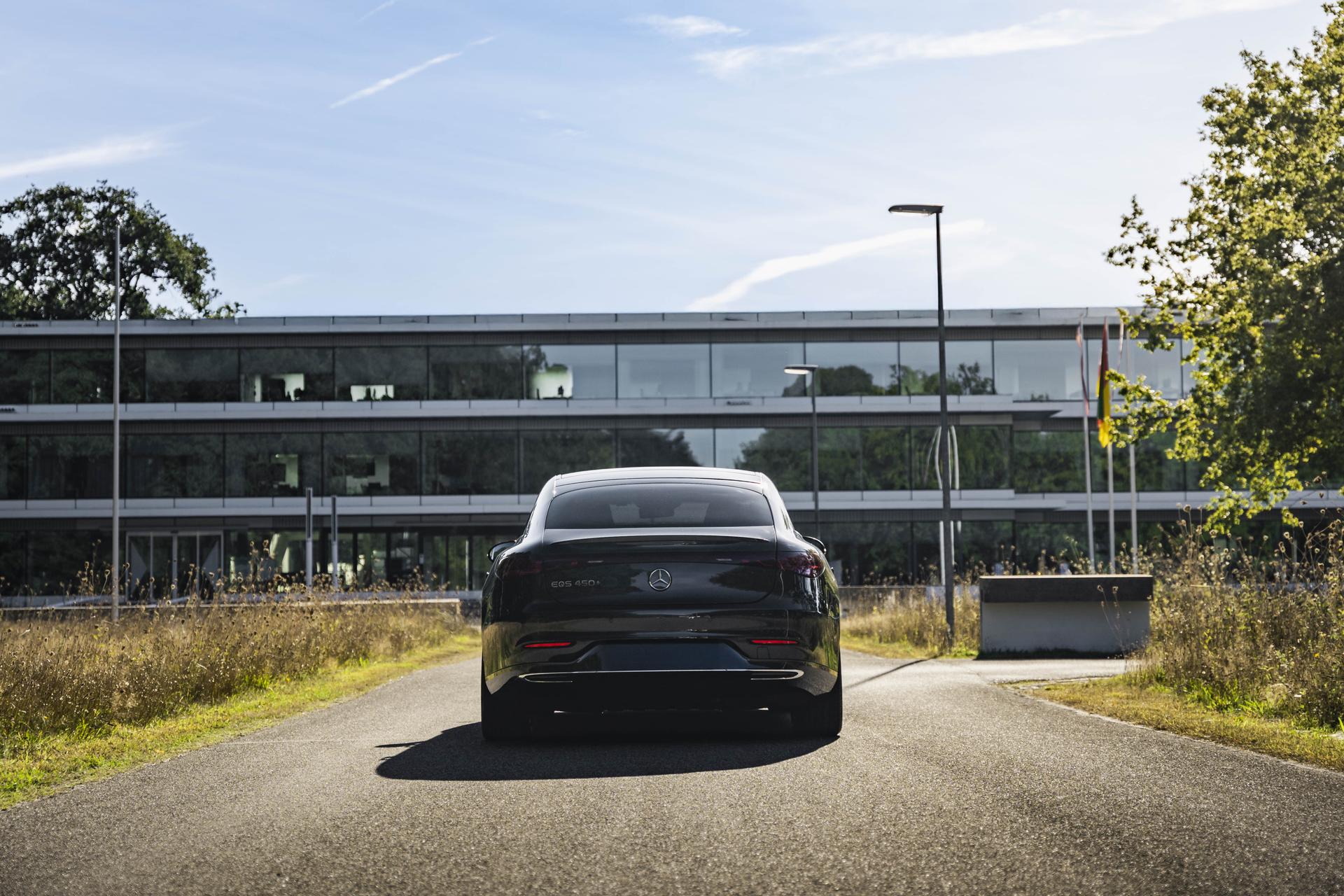 Mercedes-Benz EQS 450+ 2