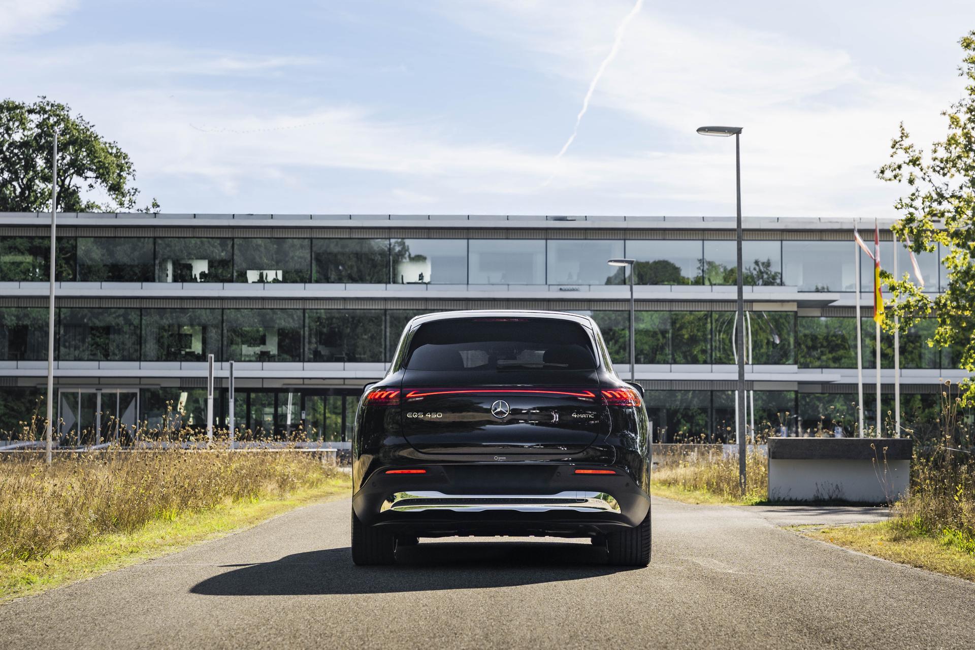 Mercedes-Benz EQS 450+ 6
